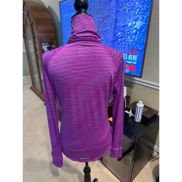 Women’s Under Armour Base Layer Running Shirt Size XL - Picture 4 of 5